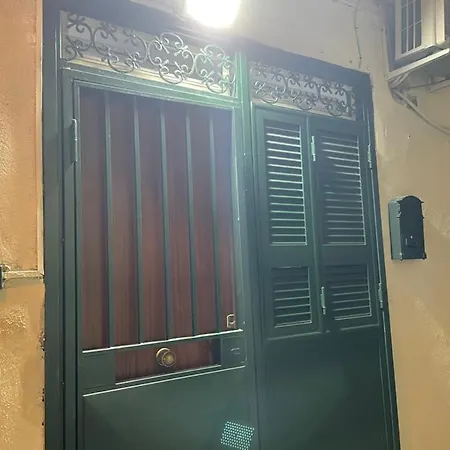 C Sta O Mar For * Nápoles